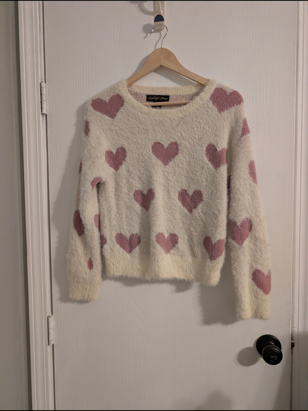 Cozy Heart Crewneck Sweater in Cream and Pink - Candy Pop Shop